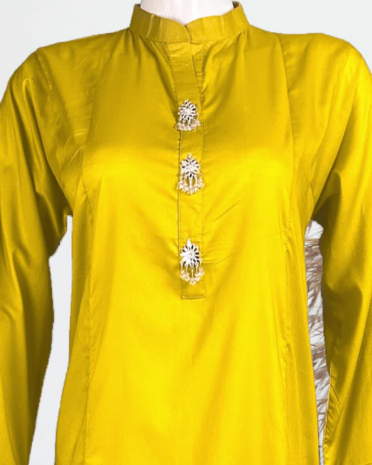 showing beautiful dresses for women ,fancy button on neck design